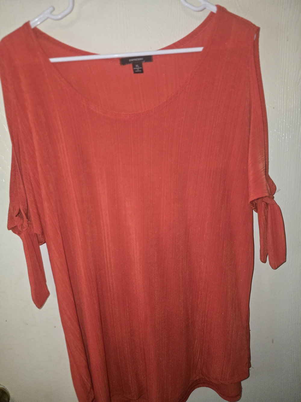 Espresso Coral Cold-Shoulder Tie Sleeve Tunic